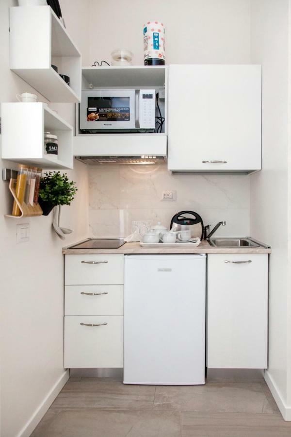 Cristel Apartment - 15 Min Da Milano 科马诺 外观 照片